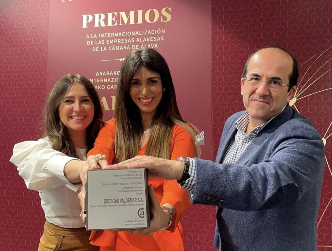 Entrega del premio Empresa Internacional Socialmente Responsable